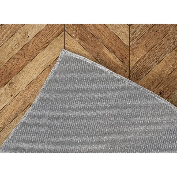 Union Rustic Adacia Chevron Indoor/Outdoor Rug Wayfair Canada